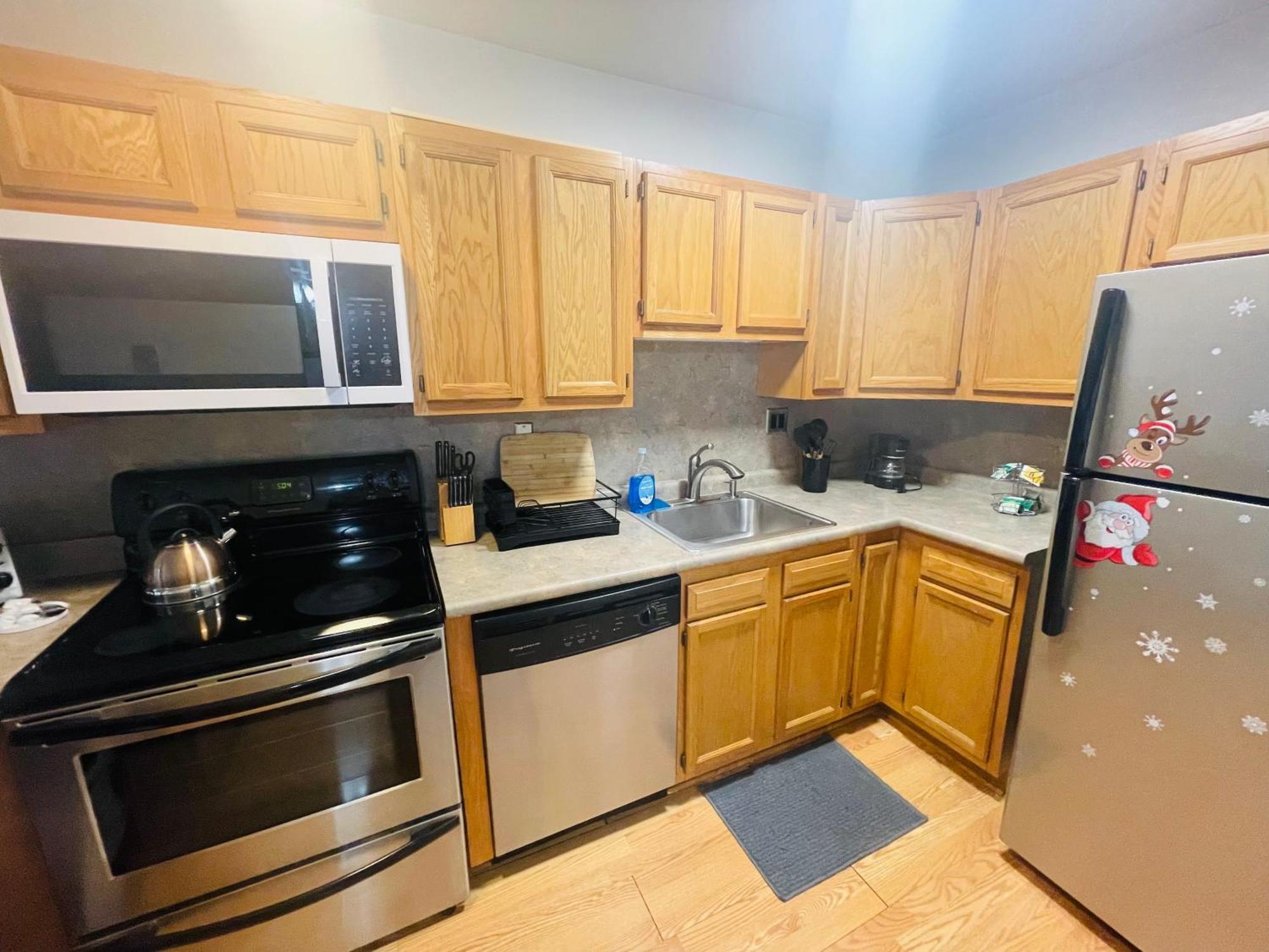 Large, Clean, Comfortable, 1Br Near Einstein Hos Elkins Park Extérieur photo